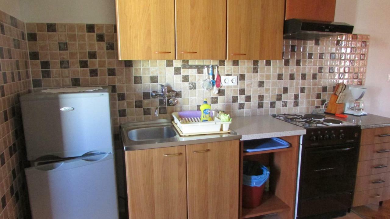 Apartmani Petunia Fazana Bagian luar foto